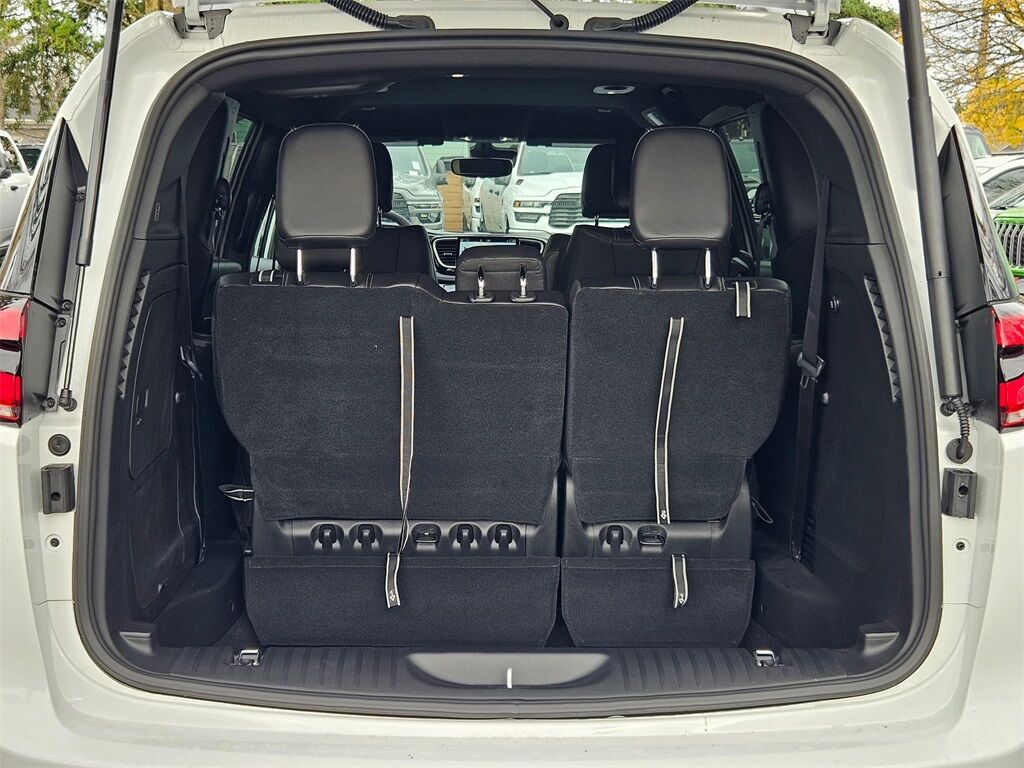 2026 Chrysler Pacifica Hybrid Select Gresham OR