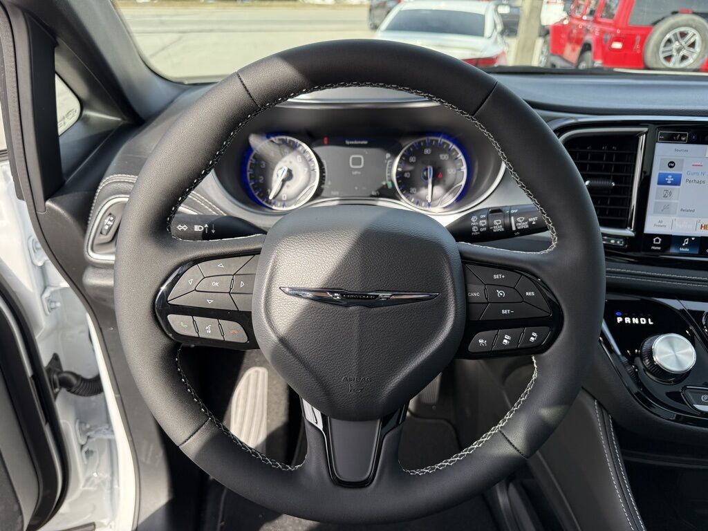 2026 Chrysler Pacifica Limited Crestwood KY