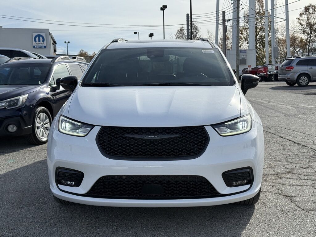 2026 Chrysler Pacifica Limited Crestwood KY