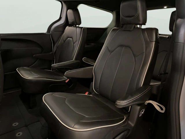 2026 Chrysler Pacifica Limited Dallas TX