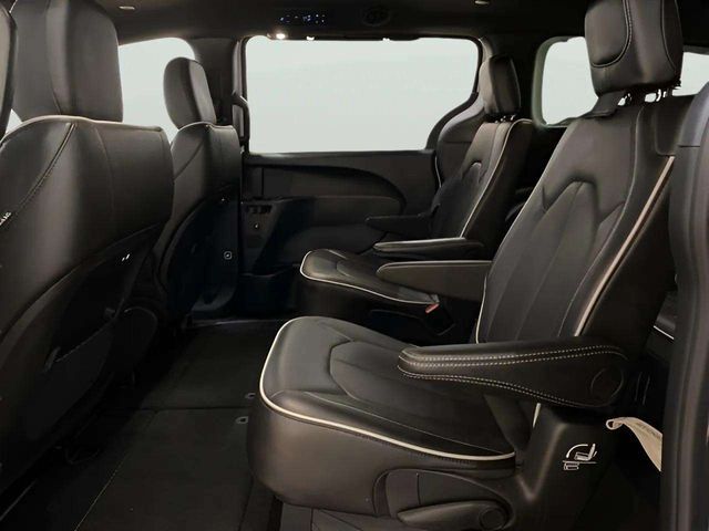 2026 Chrysler Pacifica Limited Dallas TX