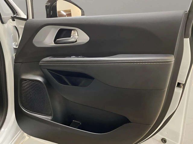 2026 Chrysler Pacifica Limited Dallas TX