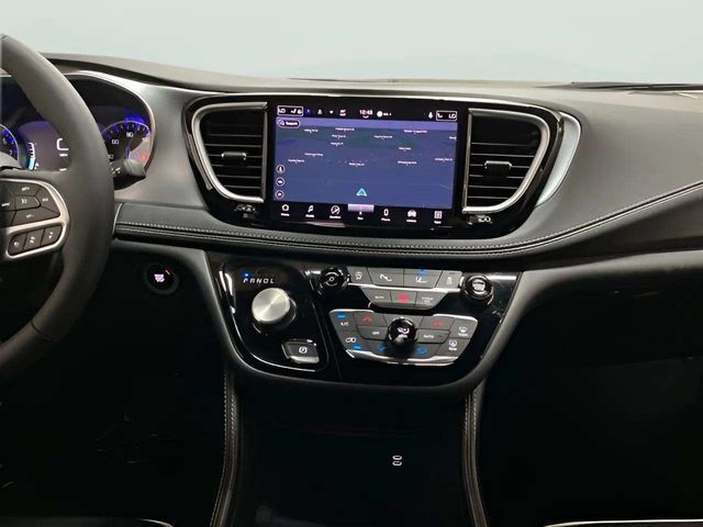 2026 Chrysler Pacifica Limited Dallas TX
