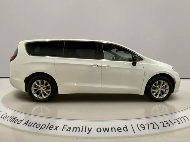 2026 Chrysler Pacifica Limited Dallas TX