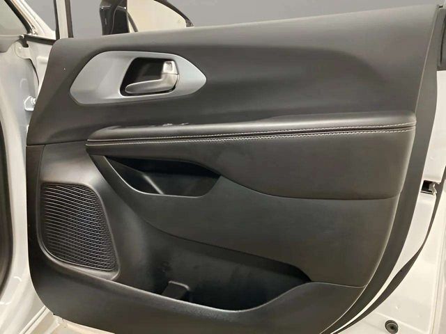 2026 Chrysler Pacifica Limited Dallas TX