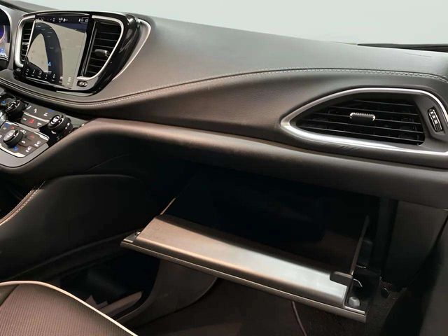 2026 Chrysler Pacifica Limited Dallas TX
