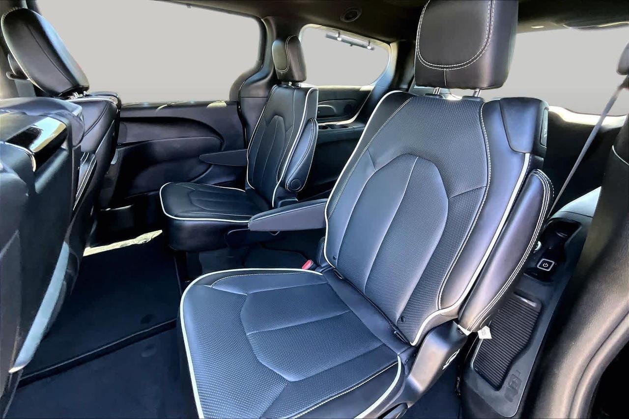 2026 Chrysler Pacifica Limited Folsom CA