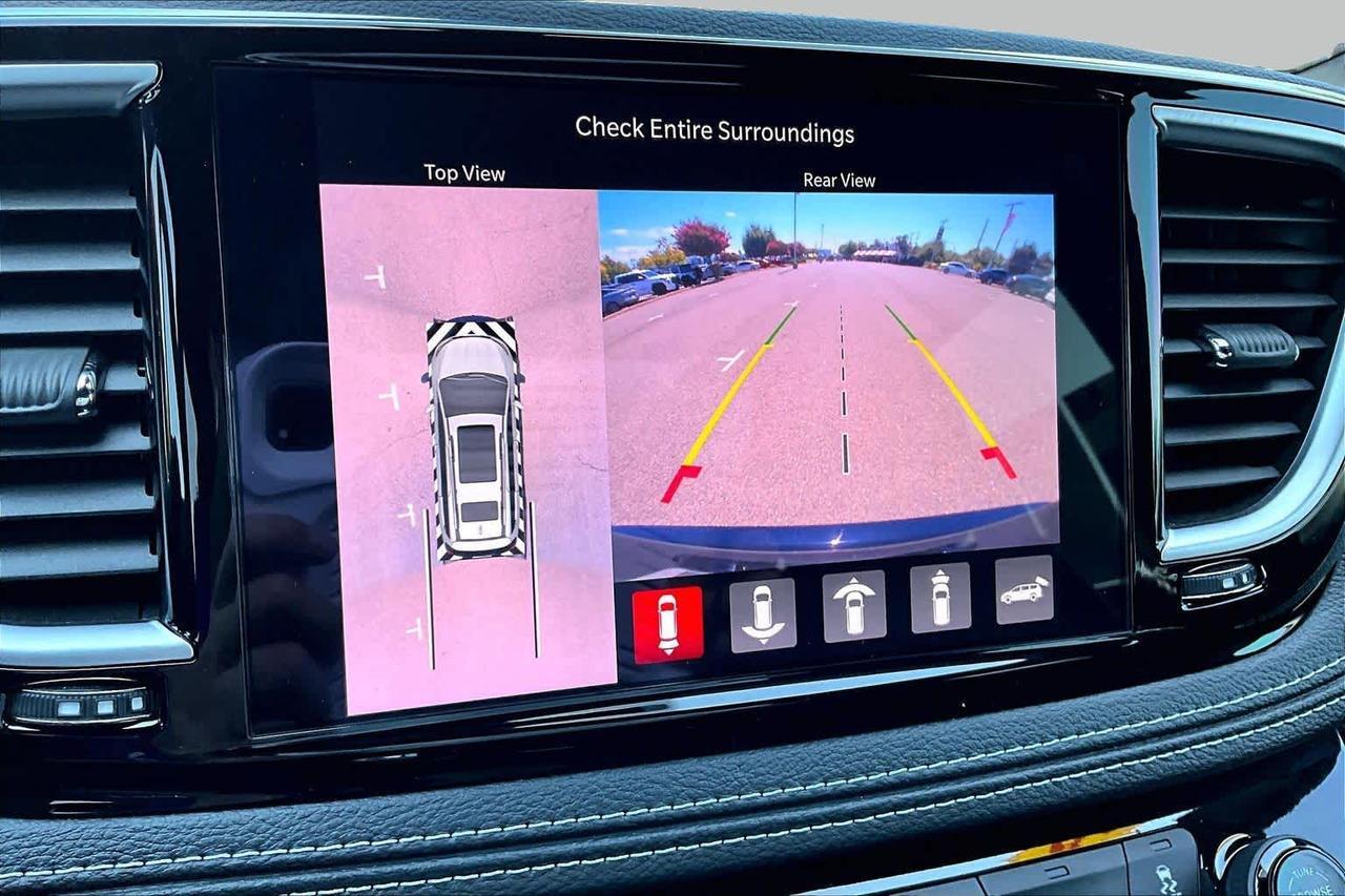 2026 Chrysler Pacifica Limited Folsom CA