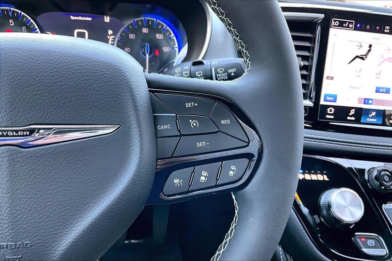 2026 Chrysler Pacifica Limited Folsom CA