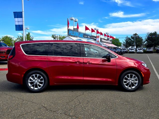 2026 Chrysler Pacifica Limited Folsom CA