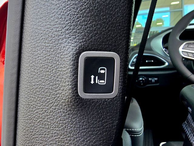 2026 Chrysler Pacifica Limited Folsom CA