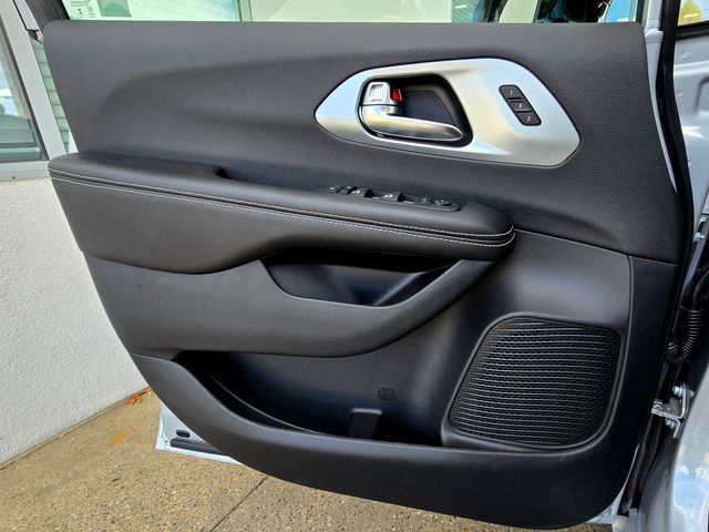 2026 Chrysler Pacifica Limited Folsom CA