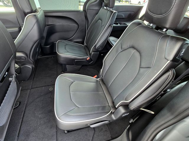 2026 Chrysler Pacifica Limited Folsom CA