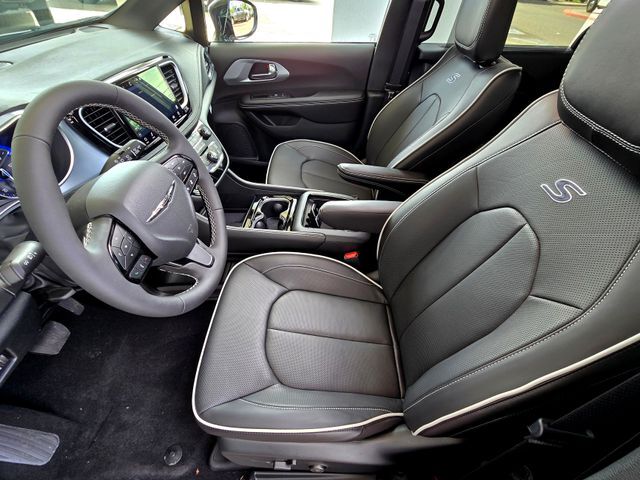 2026 Chrysler Pacifica Limited Folsom CA