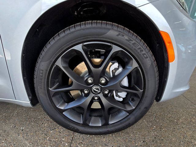 2026 Chrysler Pacifica Limited Folsom CA