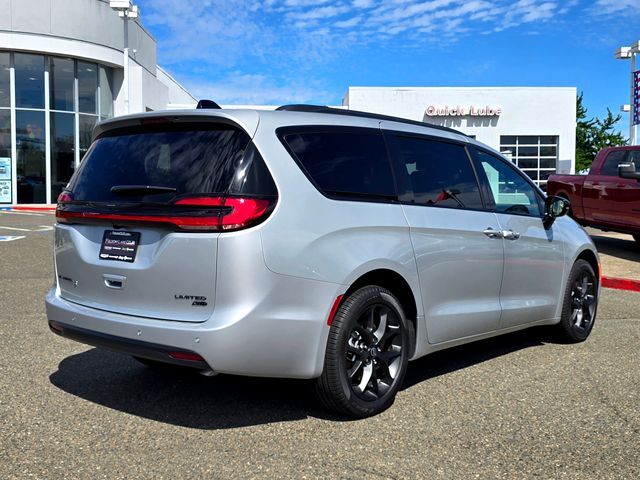 2026 Chrysler Pacifica Limited Folsom CA