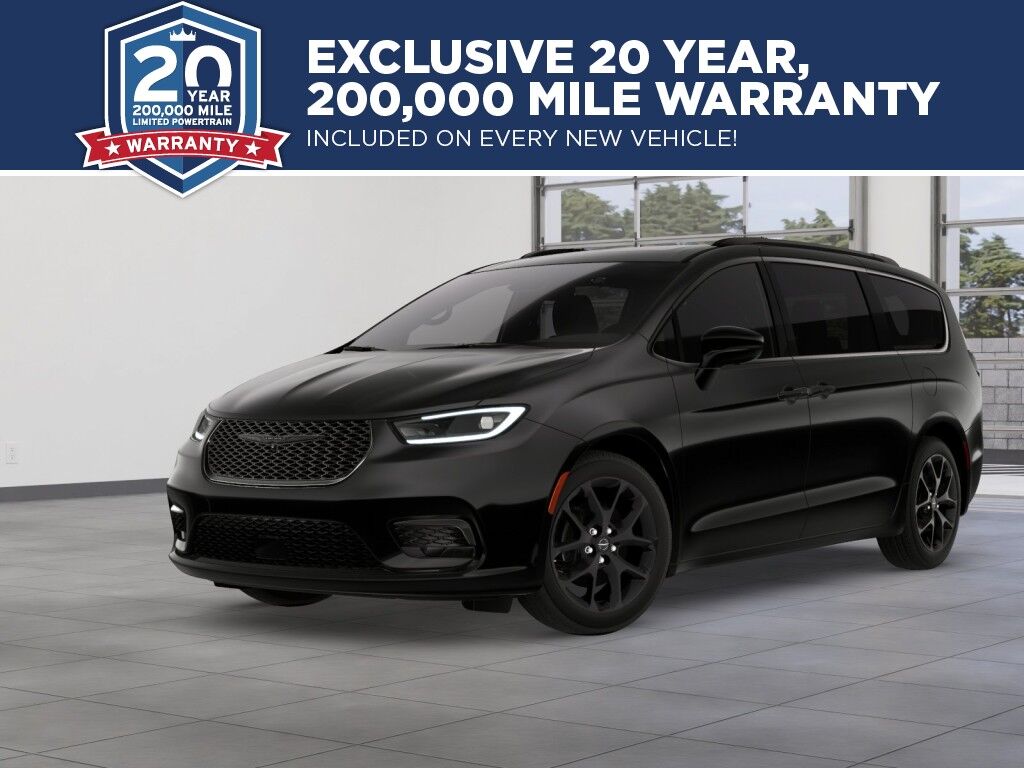 2026 Chrysler Pacifica Limited Owego NY