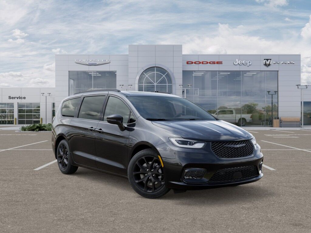 2026 Chrysler Pacifica Limited Owego NY