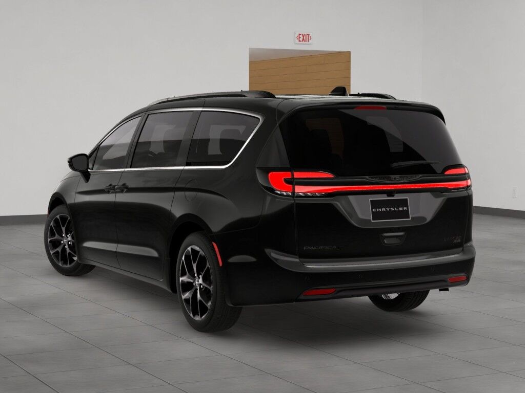 2026 Chrysler Pacifica Limited Owego NY
