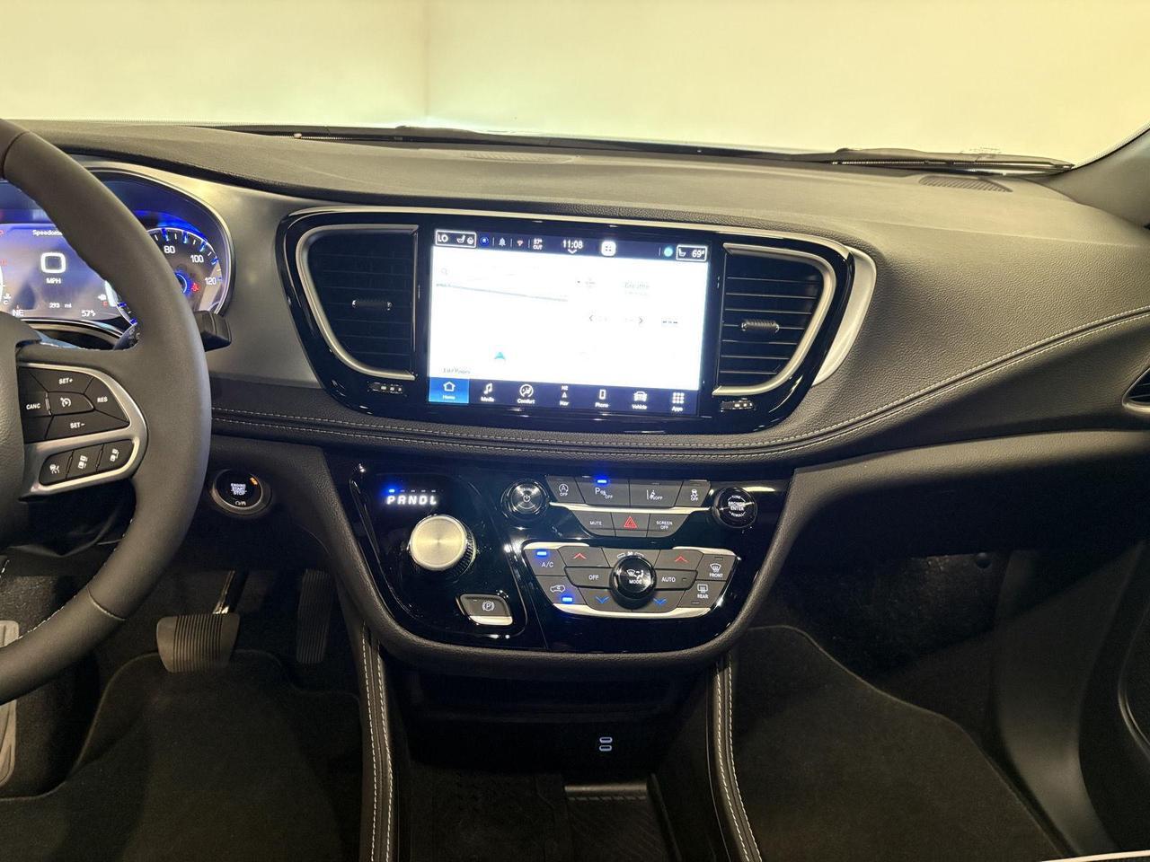 2026 Chrysler Pacifica Limited Parker CO
