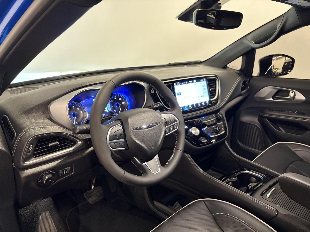 2026 Chrysler Pacifica Limited Parker CO