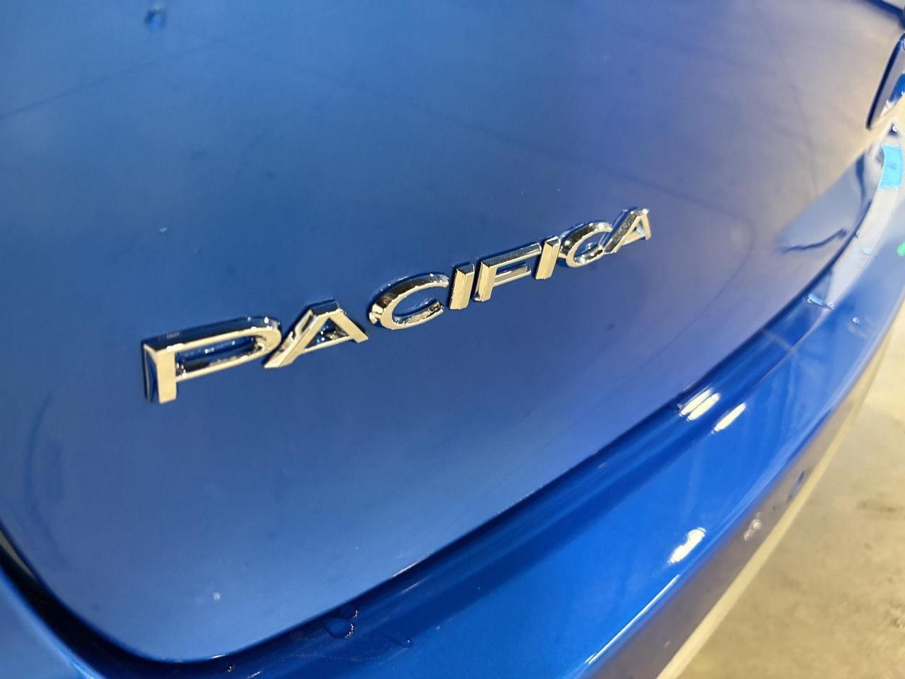 2026 Chrysler Pacifica Limited Parker CO