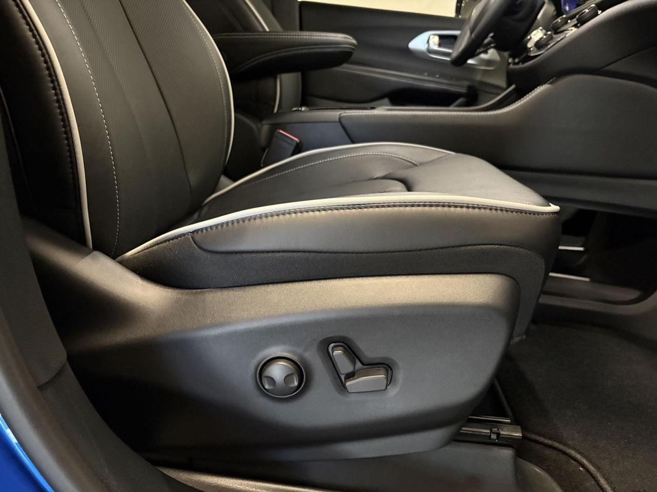 2026 Chrysler Pacifica Limited Parker CO