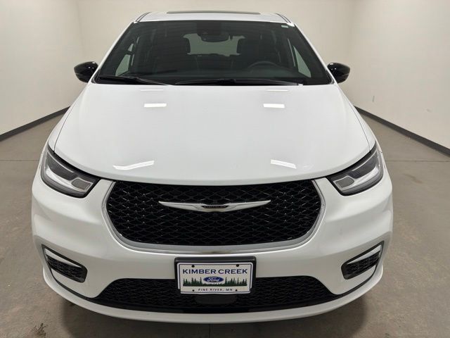2026 Chrysler Pacifica Limited Pine River MN
