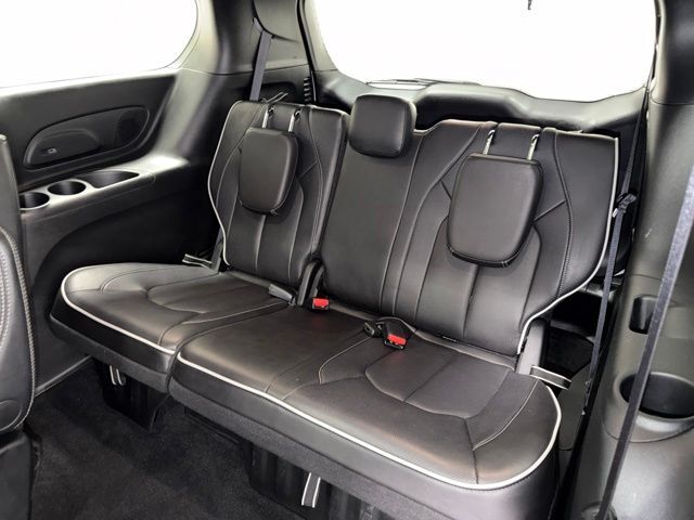 2026 Chrysler Pacifica Limited Pine River MN
