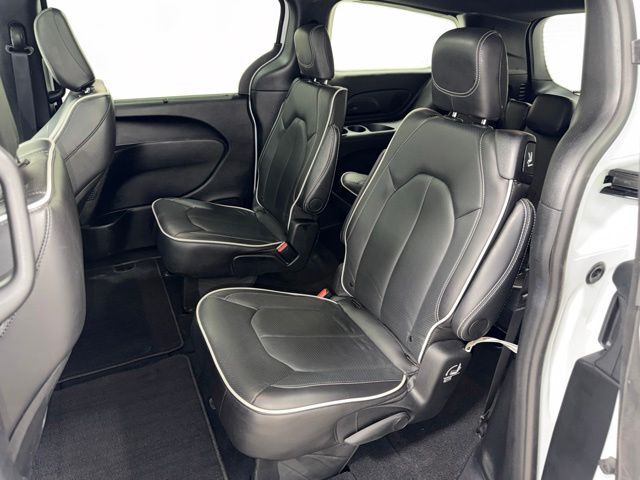 2026 Chrysler Pacifica Limited Pine River MN