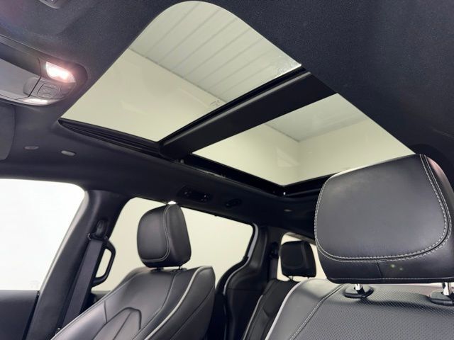 2026 Chrysler Pacifica Limited Pine River MN