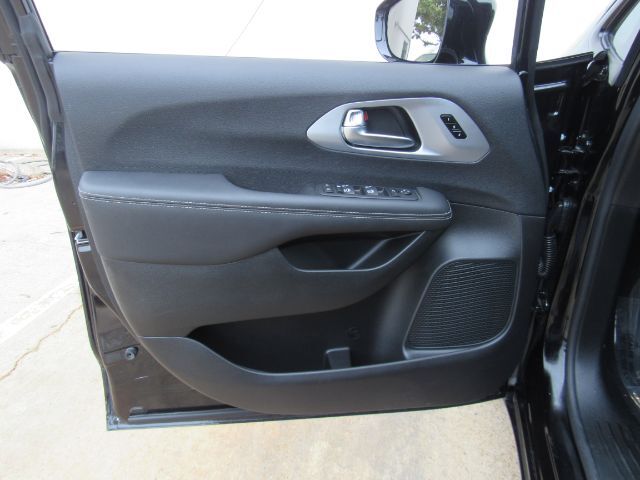 2026 Chrysler Pacifica Limited Plano TX