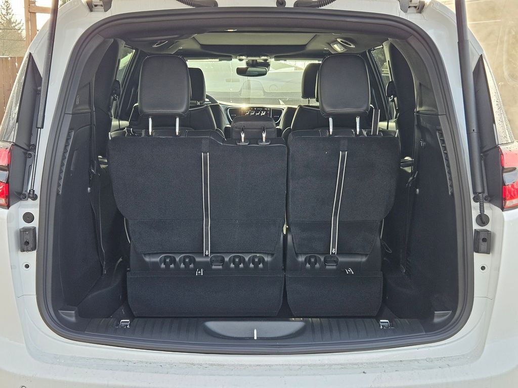 2026 Chrysler Pacifica Limited Gresham OR