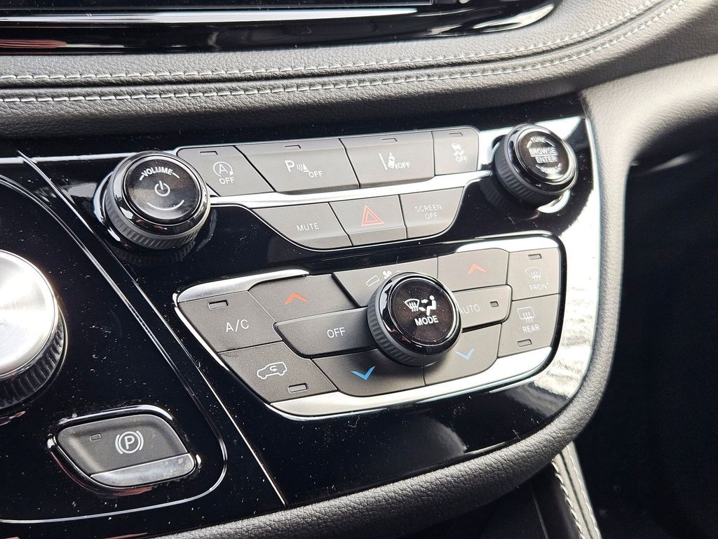 2026 Chrysler Pacifica Limited Gresham OR