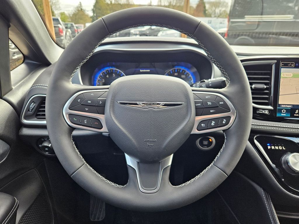 2026 Chrysler Pacifica Limited Gresham OR