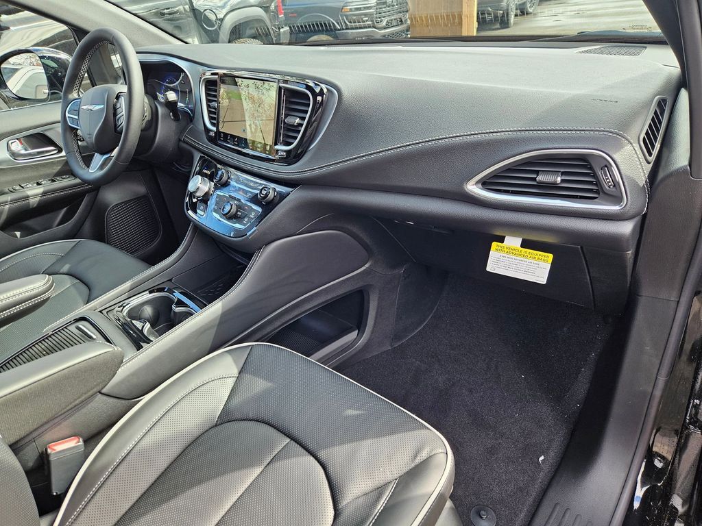 2026 Chrysler Pacifica Limited Gresham OR