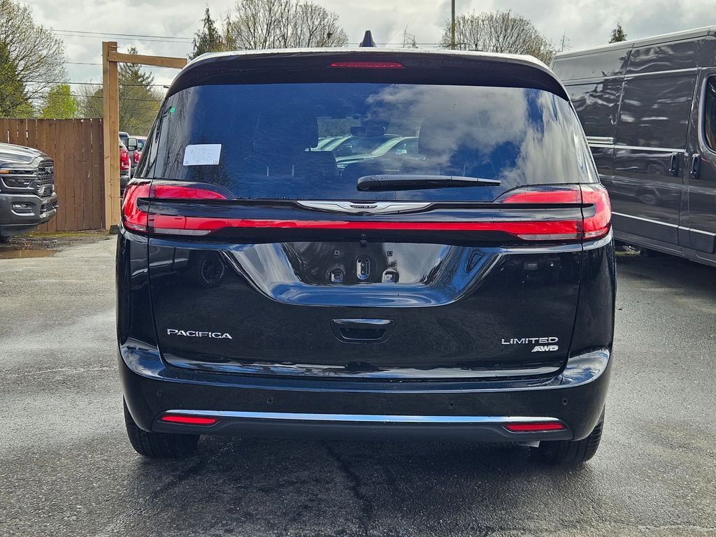 2026 Chrysler Pacifica Limited Gresham OR