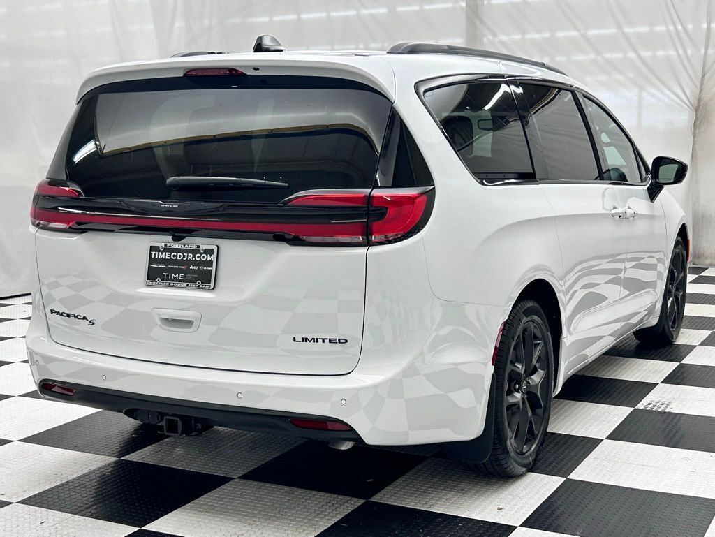2026 Chrysler Pacifica Limited Portland OR