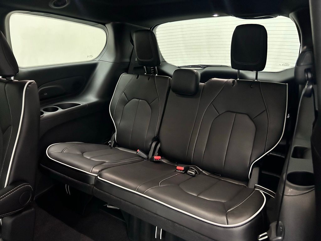 2026 Chrysler Pacifica Limited Portland OR