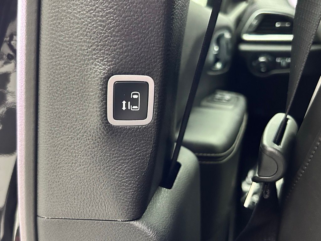 2026 Chrysler Pacifica Limited Portland OR