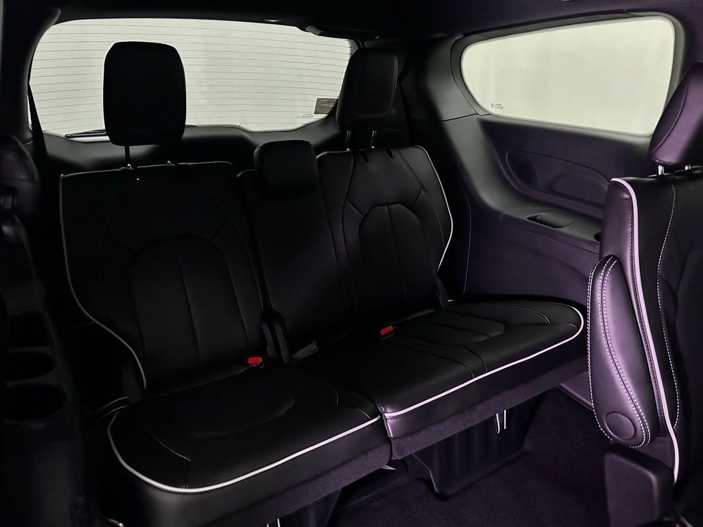 2026 Chrysler Pacifica Limited Portland OR