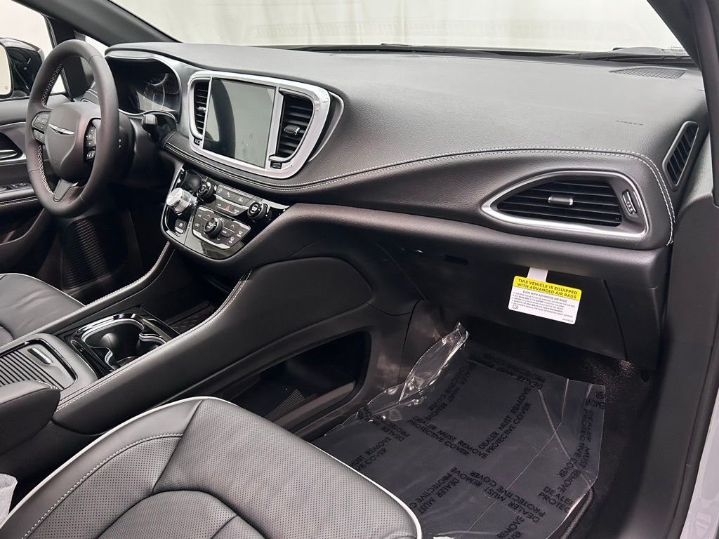 2026 Chrysler Pacifica Limited Portland OR