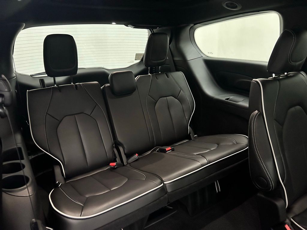 2026 Chrysler Pacifica Limited Portland OR