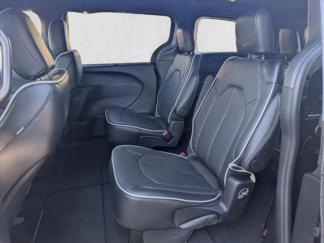 2026 Chrysler Pacifica Limited Roseville CA