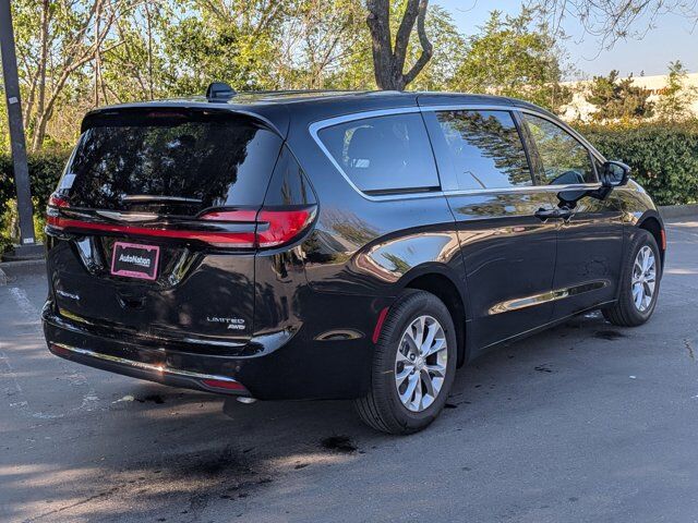 2026 Chrysler Pacifica Limited