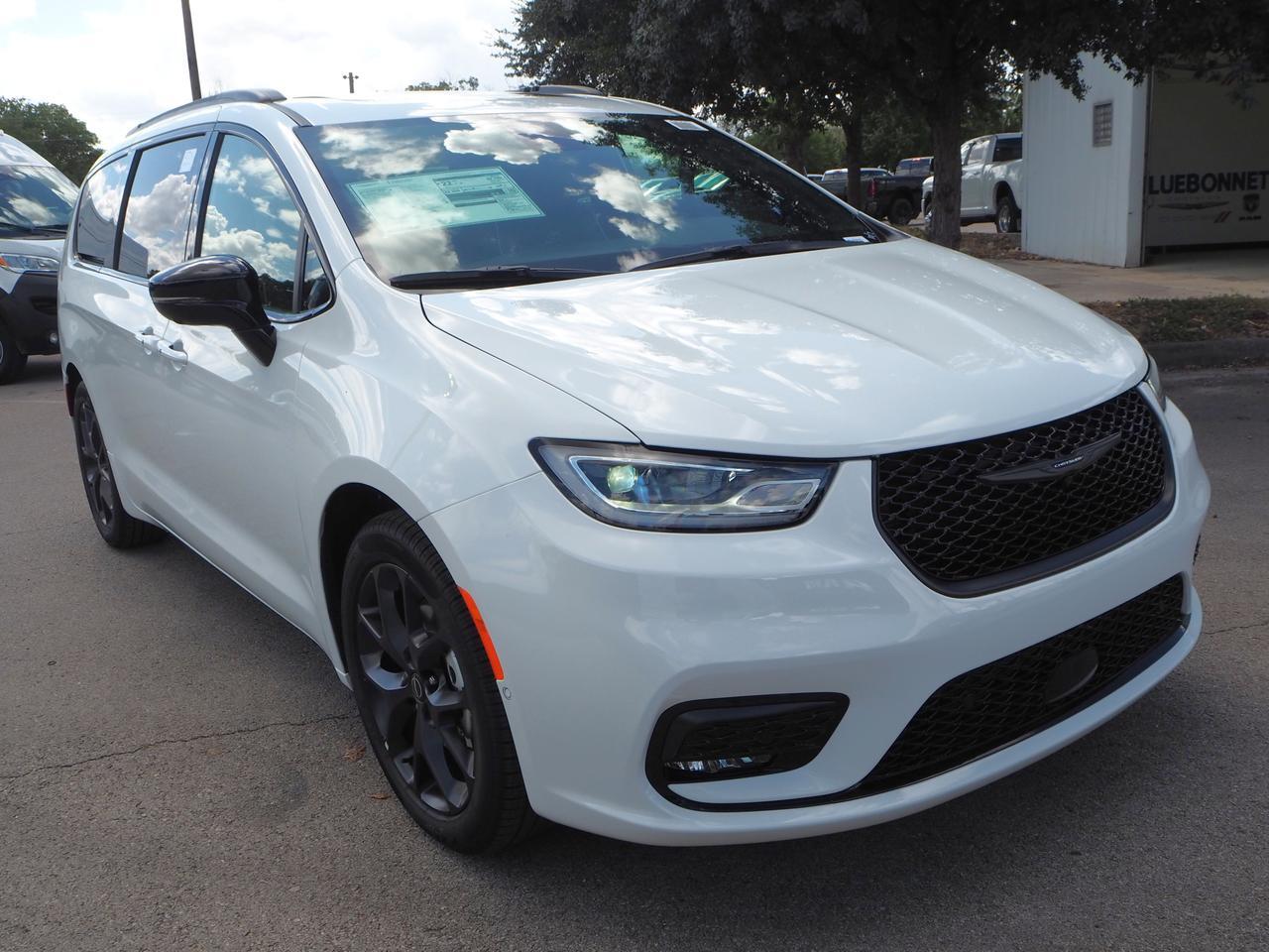 2026 Chrysler Pacifica Limited New Braunfels TX