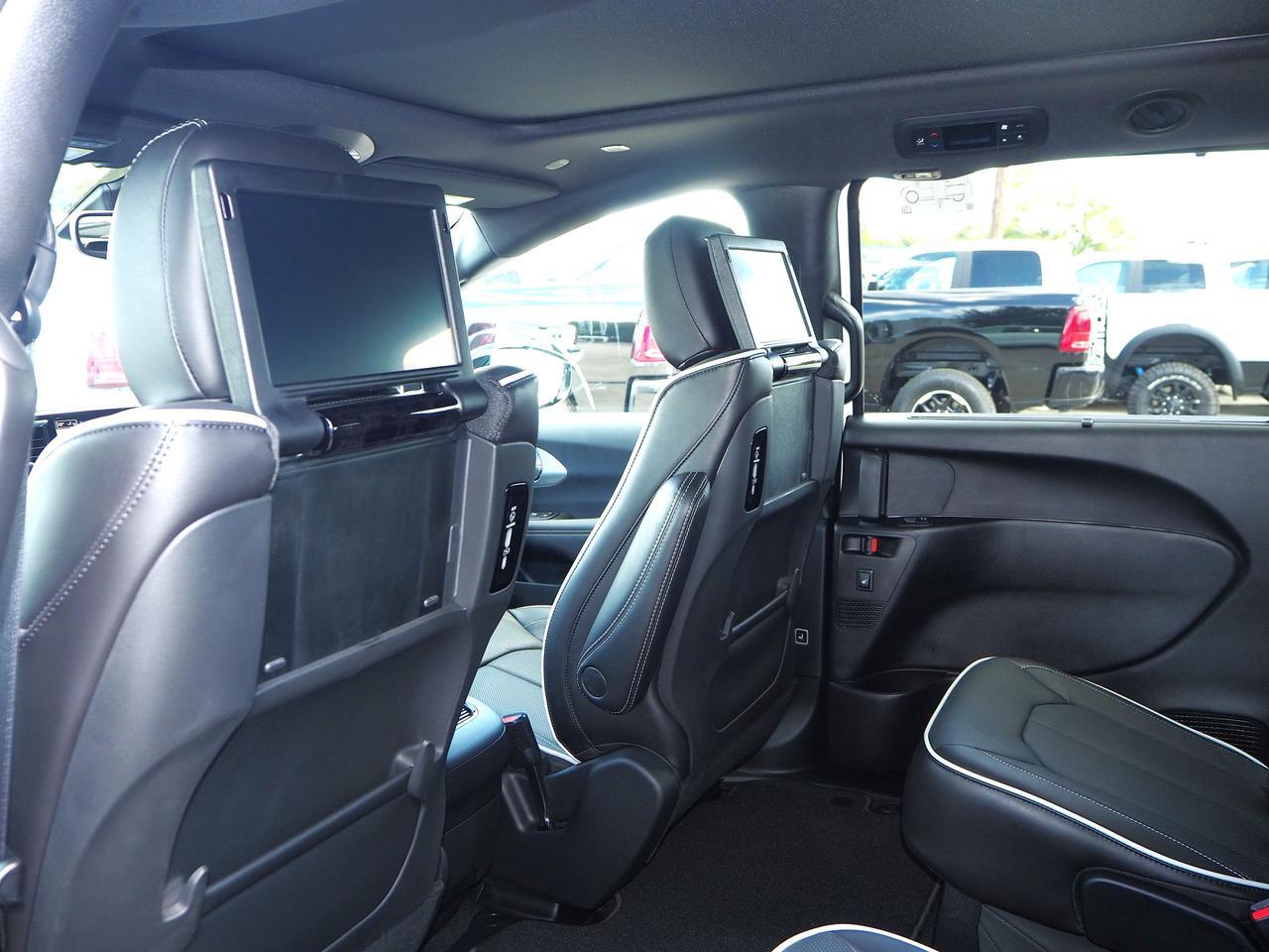 2026 Chrysler Pacifica Limited New Braunfels TX