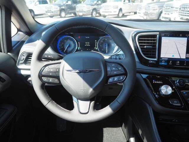 2026 Chrysler Pacifica Limited New Braunfels TX