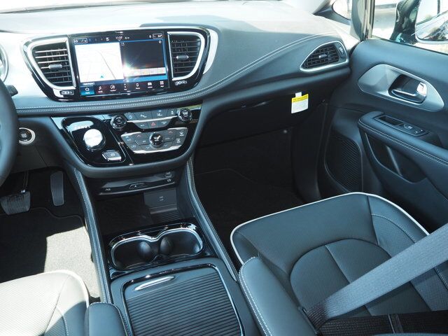 2026 Chrysler Pacifica Limited New Braunfels TX