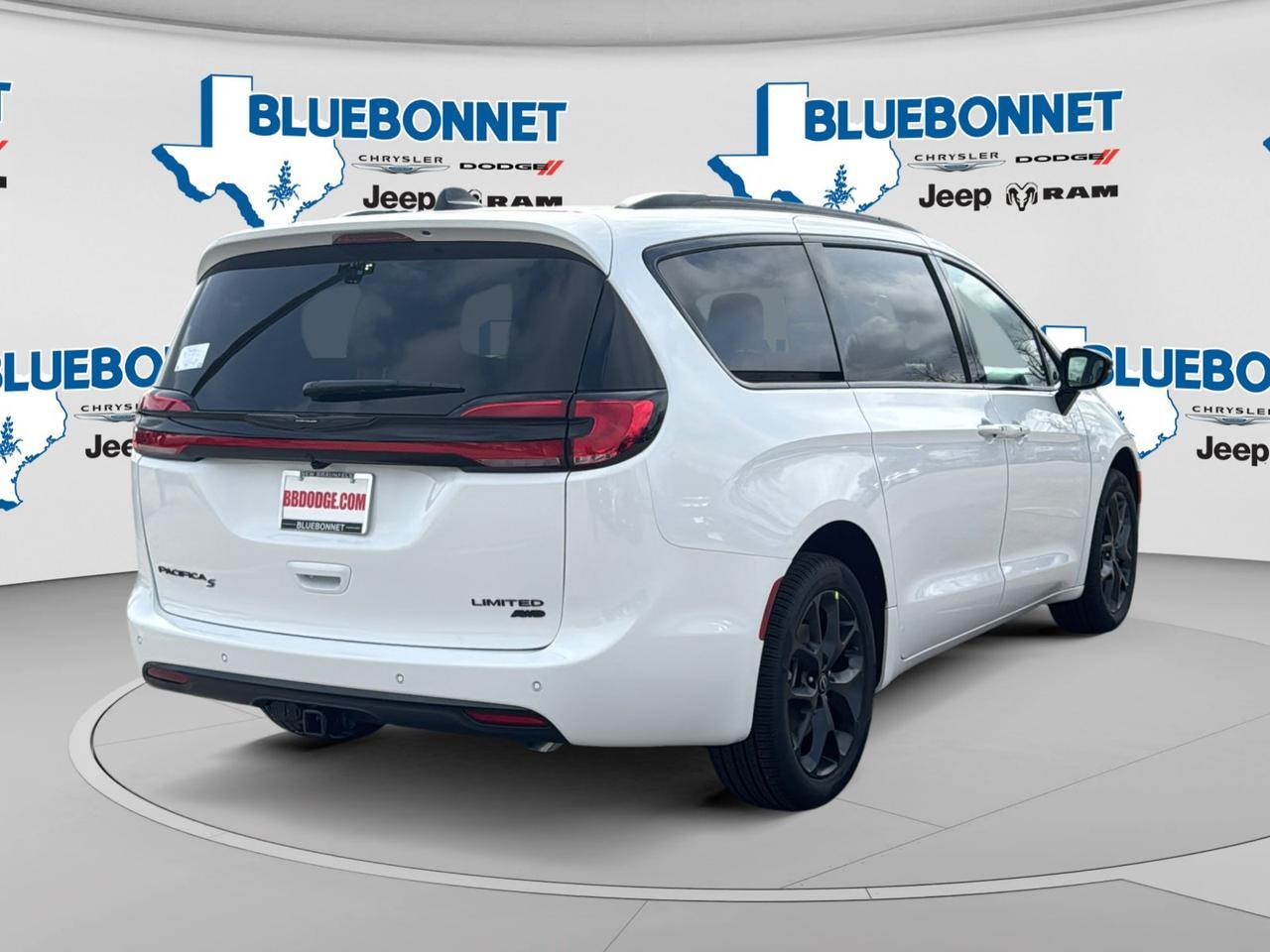 2026 Chrysler Pacifica Limited New Braunfels TX